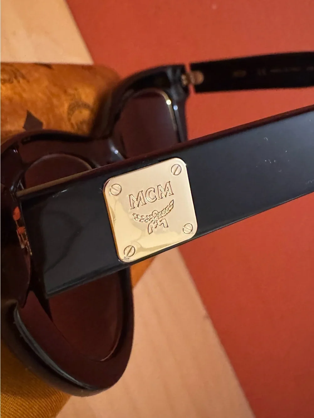 MCM 603S Women's Black & Gold Cat-Eye Sunglasses Set